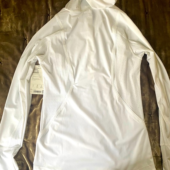 Brand New White Athleta Half Zip - Pacifica ll Hybrid Half Zip - Picture 3 of 8